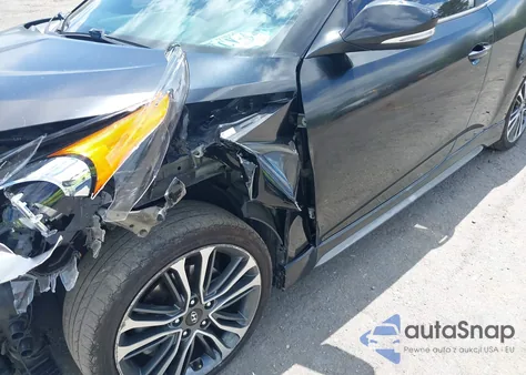 2016 Hyundai Veloster Turbo z USA, uszkodzony, nr VIN KMHTC6AE1GU250010